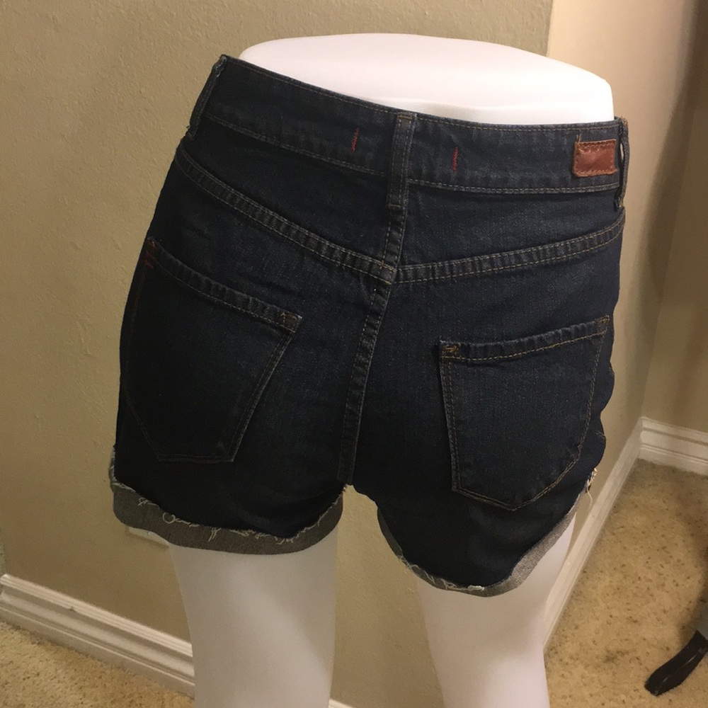 Like new BDG High Waisted jean Shorts - Picture 8 of 8